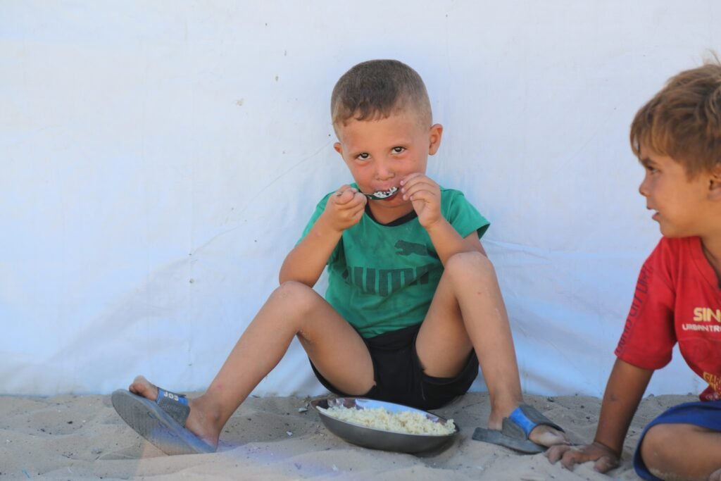 sponsor an orphan in gaza to save a child